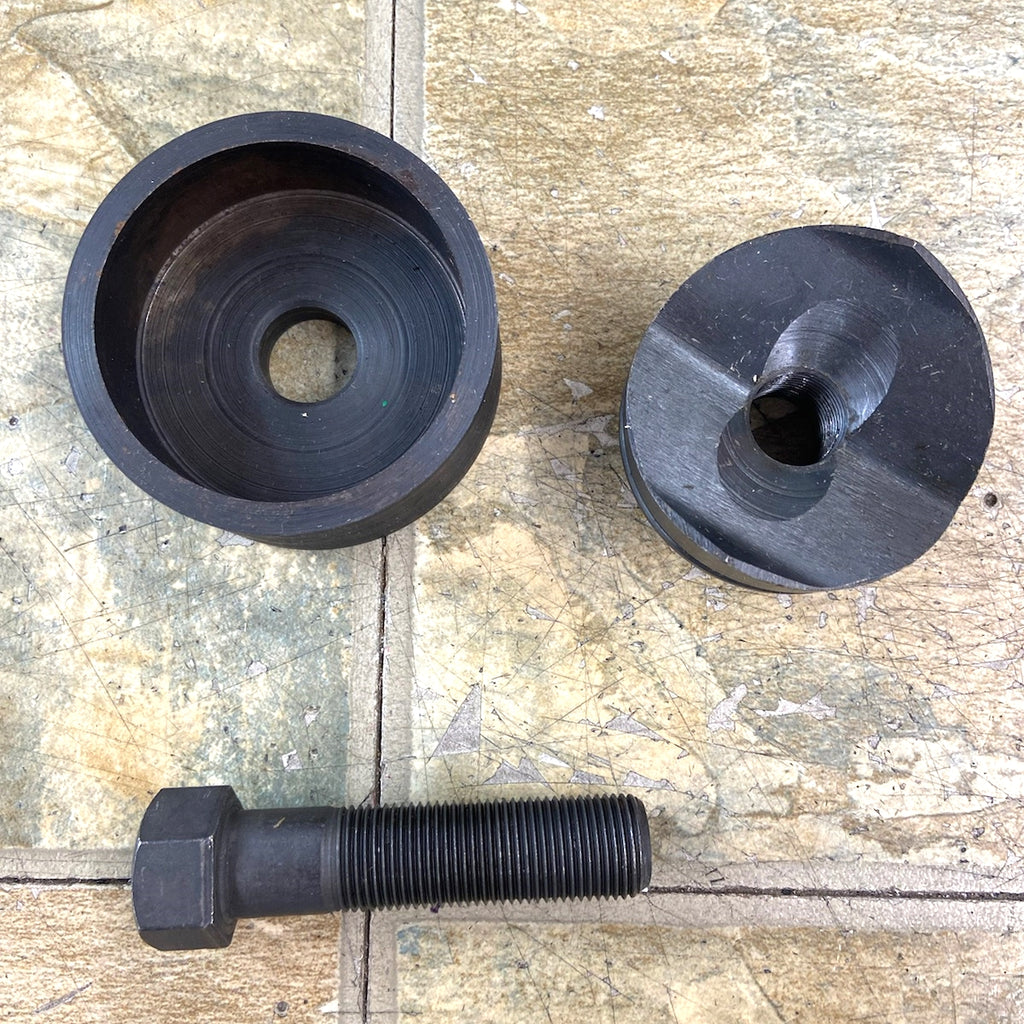 GREENLEE CAT NO 730 1-3/8 1.37