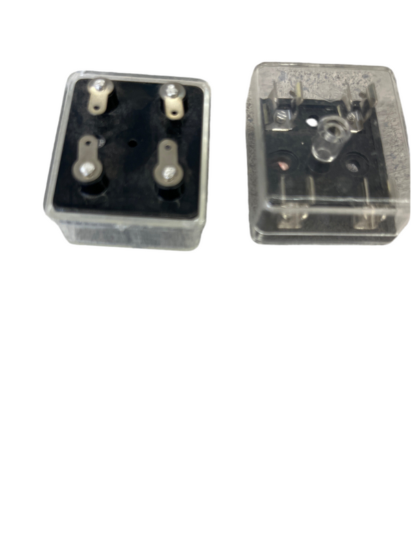 DLC 1024 3AG Double Fuse Mounting Block