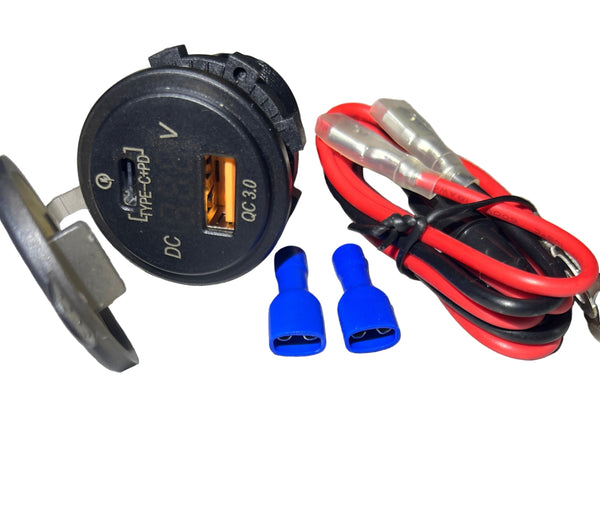 USBCAQ3M-Black. Qual USB A&C  12/24V 36W 4.2A Volt Meter