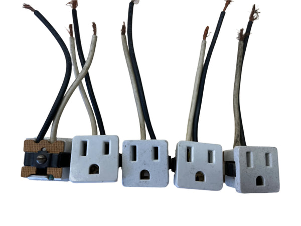 MV8545B-5PK, Three Prong 2 wire Receptacle 5pk