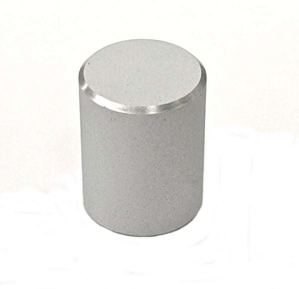 K-8, 1/4" Shaft 0.472" Diameter Knob (K8)