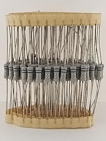 6.8 Ohm, 1/2 Watt, 5% Flame Retardant Resistors ~ 100 Pack