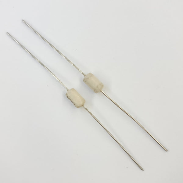 Lot of 2, Ohmite 93J3R0 3 Ohm 3-1/4 Watt Wirewound Power Resistors 3.25W