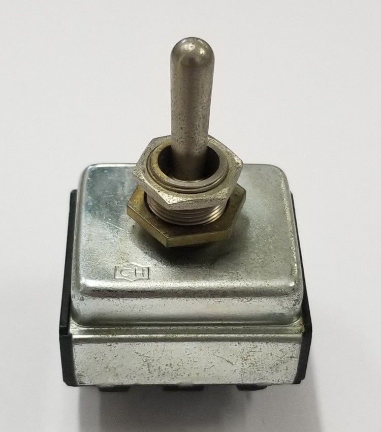 NOS Cutler Hammer CH 7700K2 3PST ON-OFF Toggle Switch 15A 125VAC, 10A 250VAC