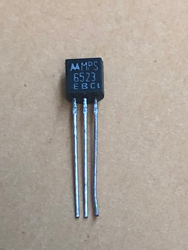 Silicon PNP transistor audio MPS6523 (159)