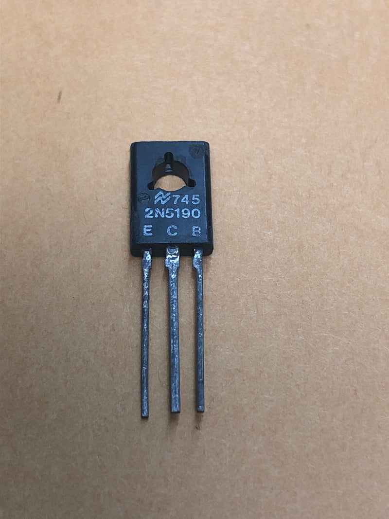 Silicon complementary transistor 2N5190 (184)