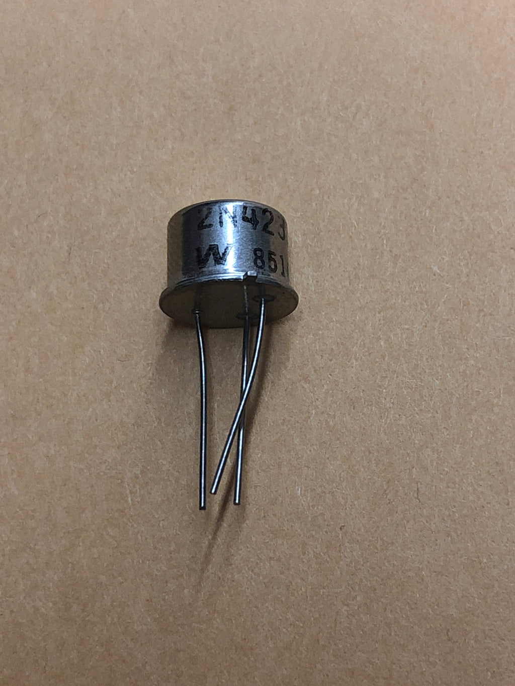 Silicon complementary transistor 2N4237 (324) – MarVac Electronics