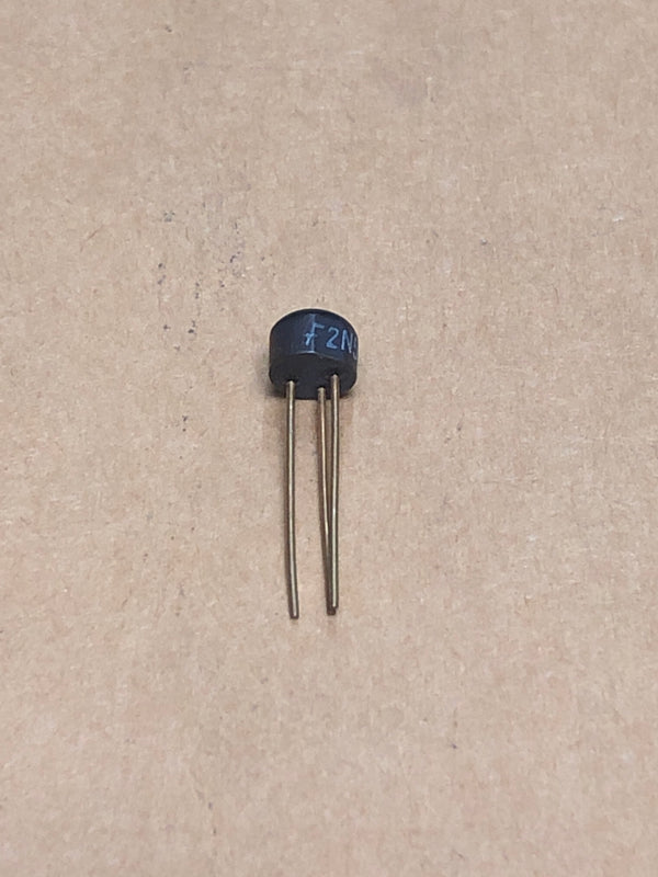 Silicon complementary transistor 2N5830 (287)